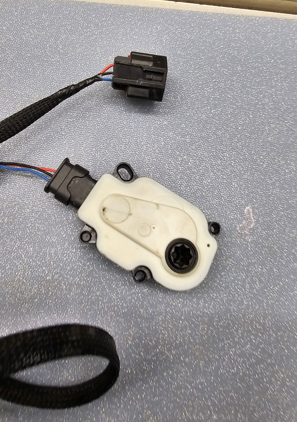 🔥2013-2016 Ford Fusion/Focus Grille Active Shutter Motor Actuator Genuine OEM