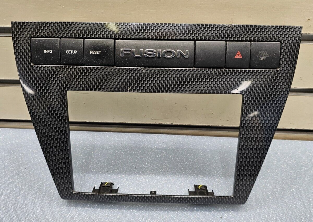 06-09 Fusion Milan Center Dash Trim Panel AM FM Radio Stereo Bezel CARBON BLACK