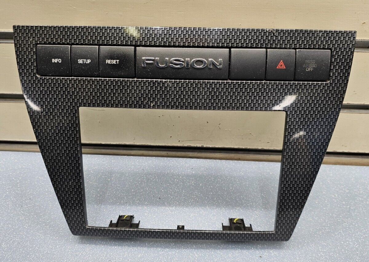 06-09 Fusion Milan Center Dash Trim Panel AM FM Radio Stereo Bezel CARBON BLACK