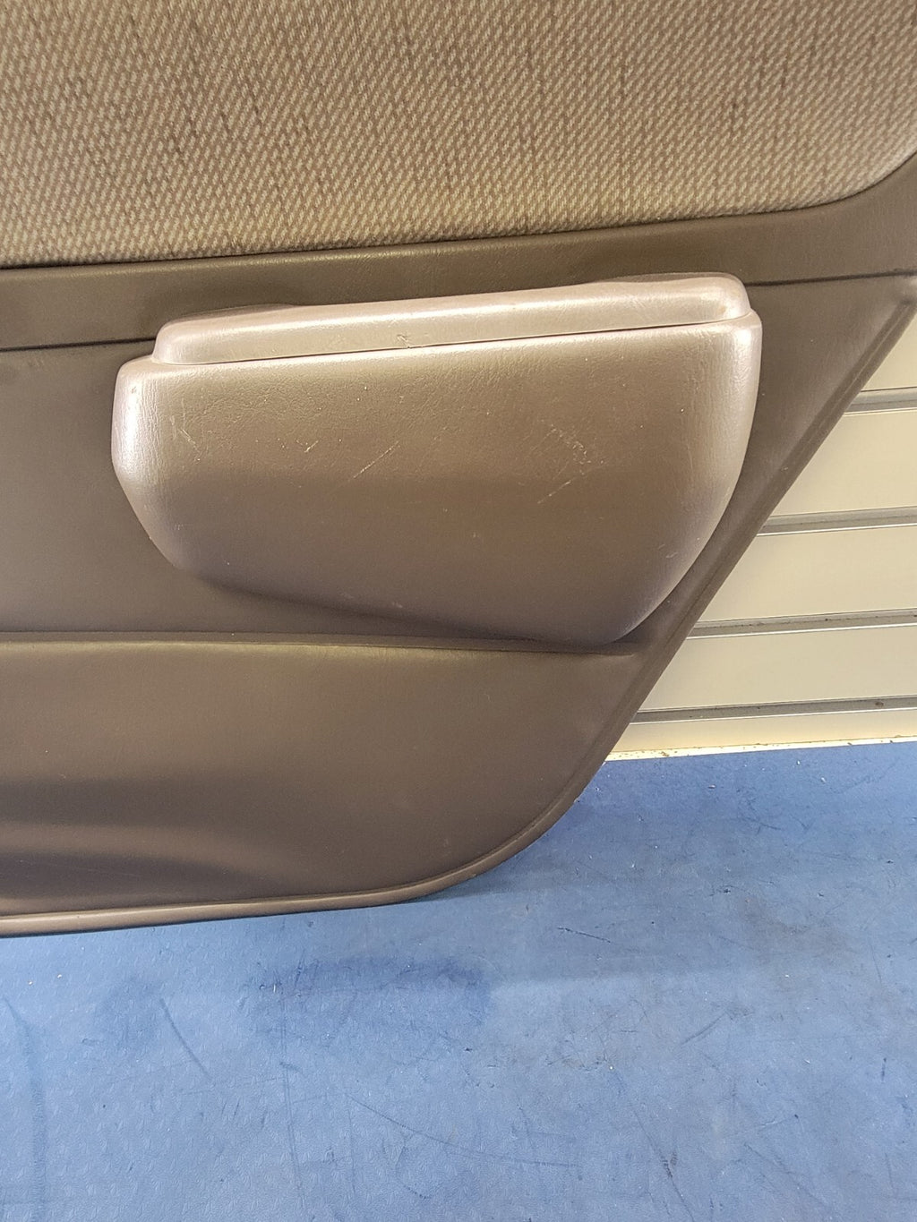 🔥93-97 Toyota Corolla Passenger Right Rear Door Panel OEM dark Tan/Tan Cloth