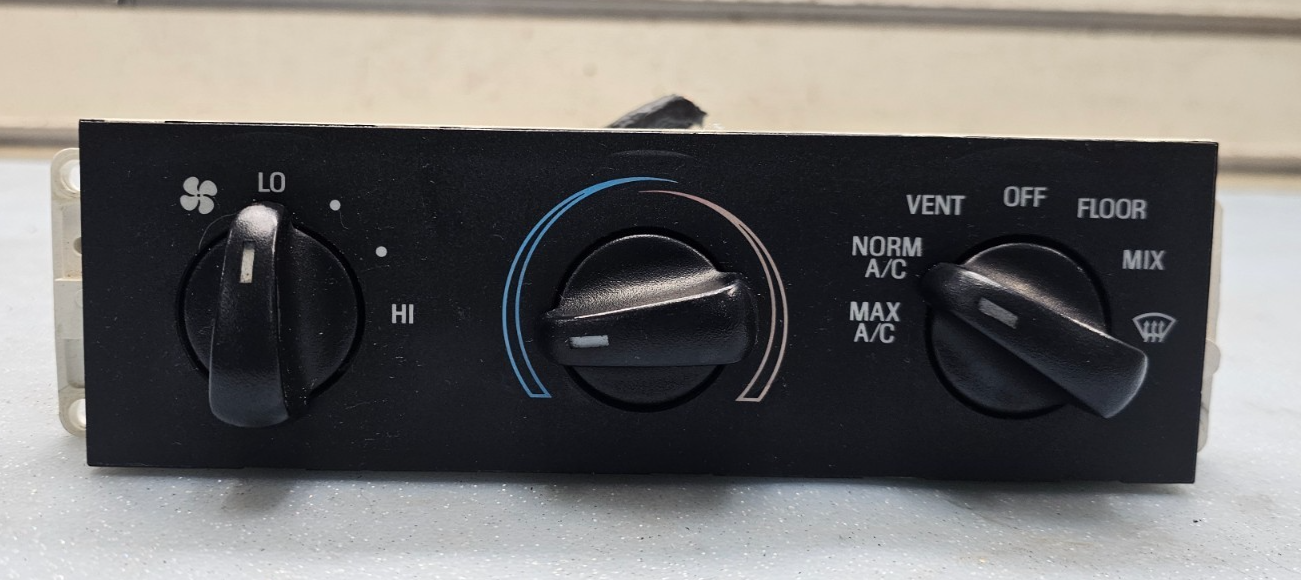 94-00 Ford Mustang Dash A/C Heater Climate Temperature Control Panel Conditioner