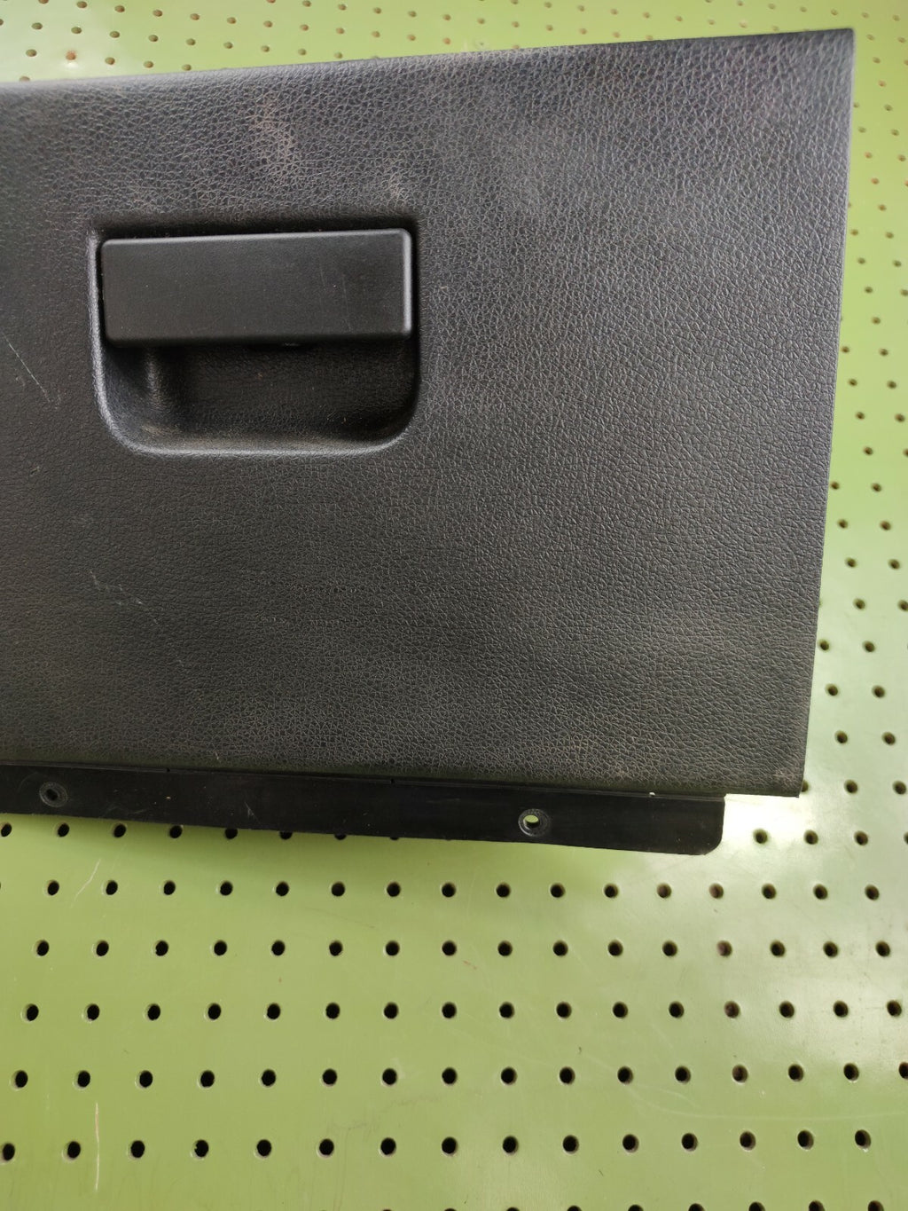 🔥04-08 Ford F-150 Dash GLOVE BOX Storage Compartment Door BLACK G7