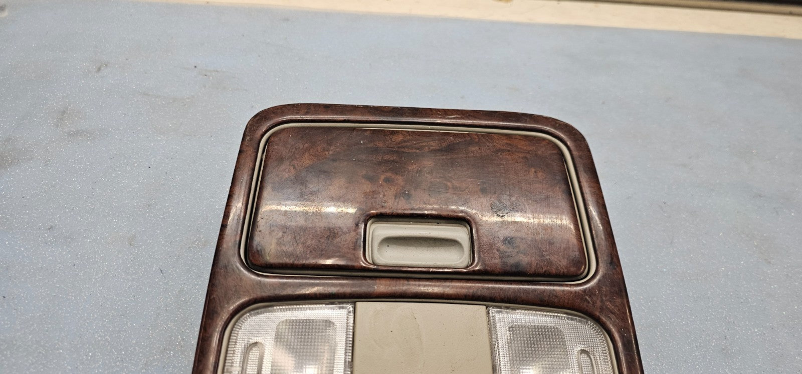 🔥02-06 Toyota CAMRY 4RUNNER Overhead Console DOME Light Lamp🔴Storage Wood 012