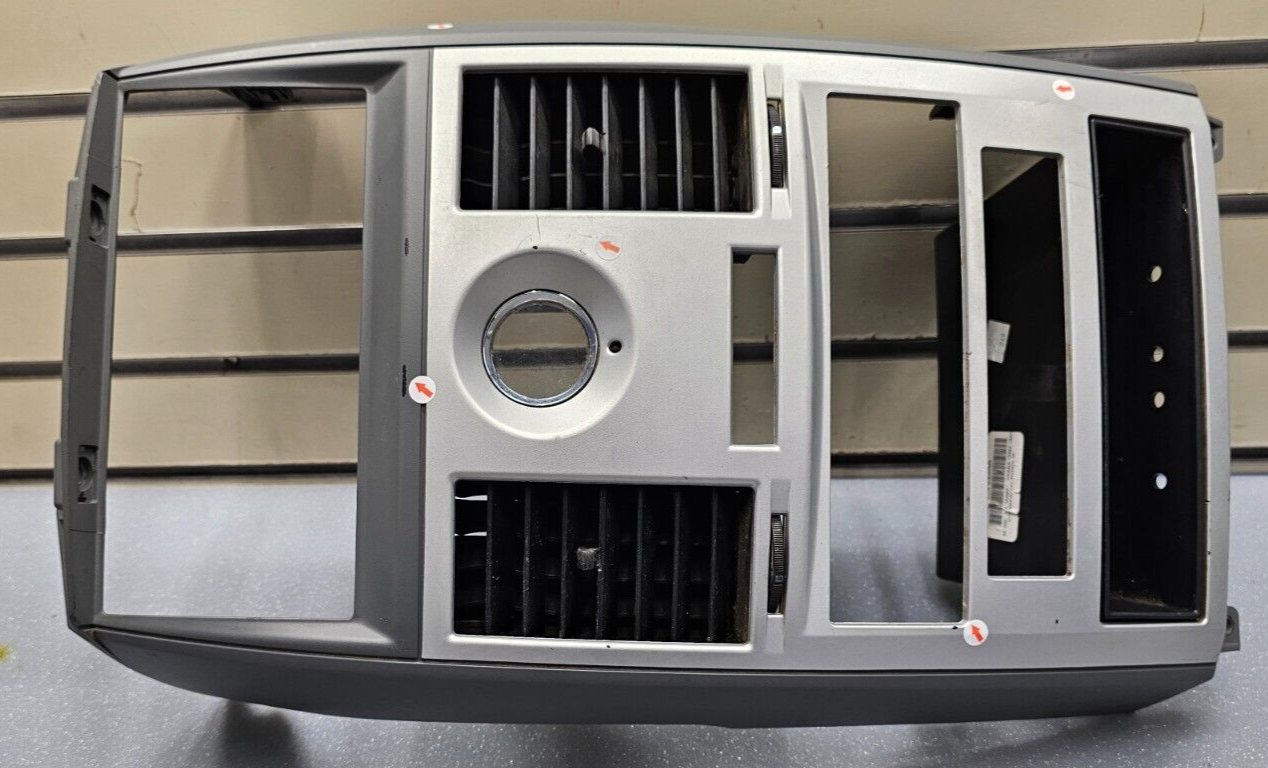 08-10 Grand Caravan Town Country Dash Radio Stereo Trim Bezel Panel SILVER/GRAY
