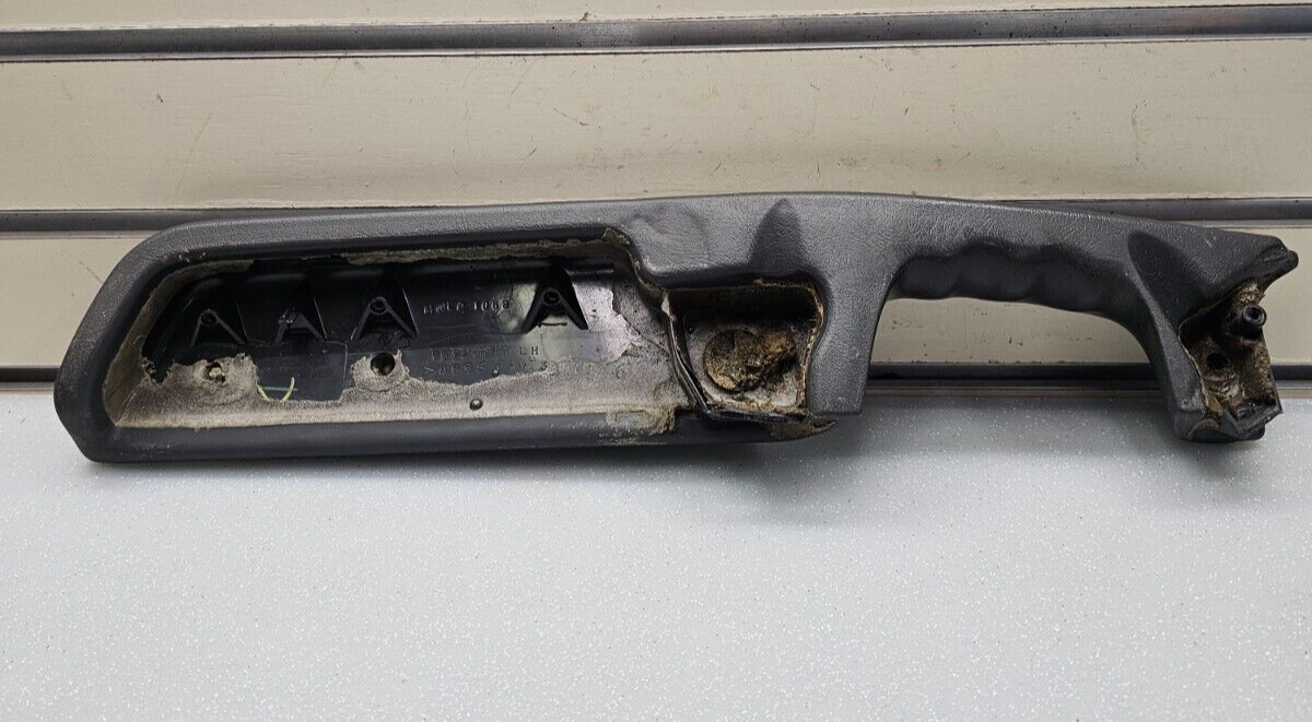 98-04 BLAZER S10 JIMMY SONOMA Door Panel Arm Rest Pull Handle Driver Graphite H5