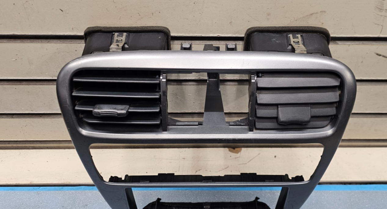 98-02 HONDA ACCORD FRONT CENTER DASH RADIO STEREO CLIMATE BEZEL TRIM PANEL BLACK