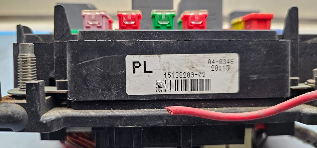 🔥06-07 Chevy Silverado Sierra Power Module Engine Unit Fuse Relay Box Junction