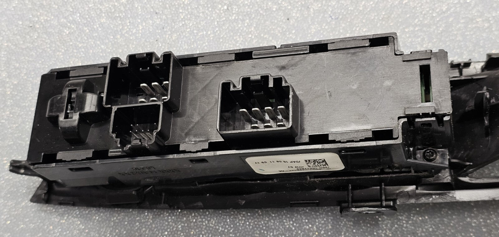 12-18 Focus Escape Front Left Driver Master Power Window Switch Regulator Black