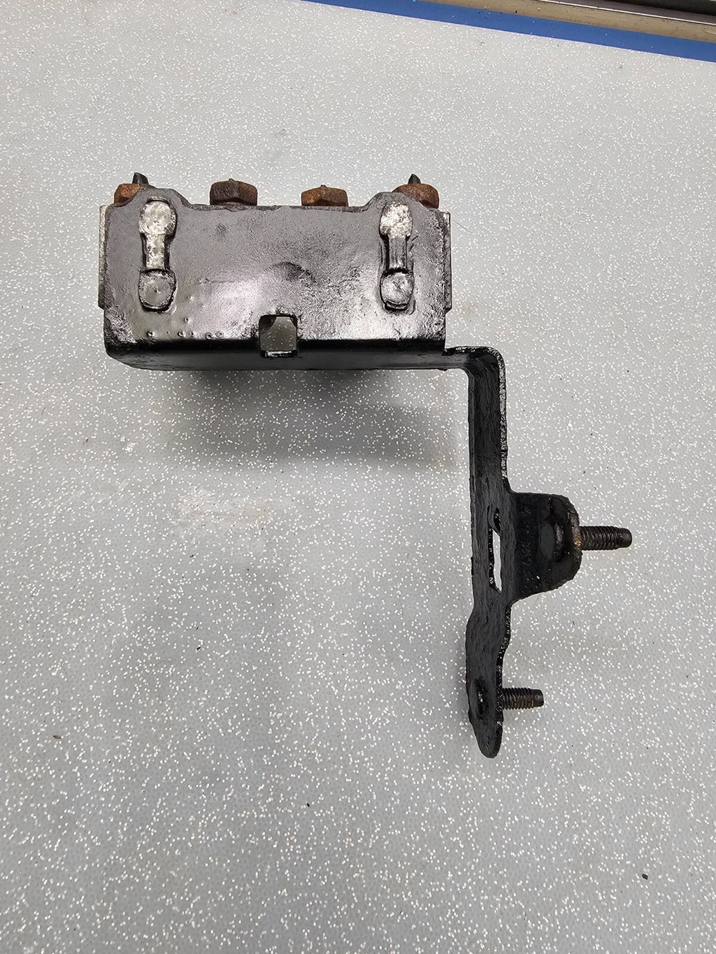 🔥2005-2007 Chevrolet Malibu Pressure Metering Proportioning VALVE Brake OEM