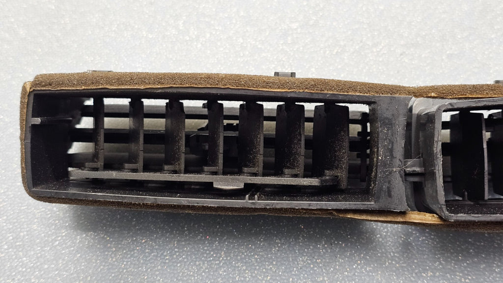 🔥08-11 Ford Focus Front Upper Center Dash Dual Air Vent Bezel Trim Panel Black