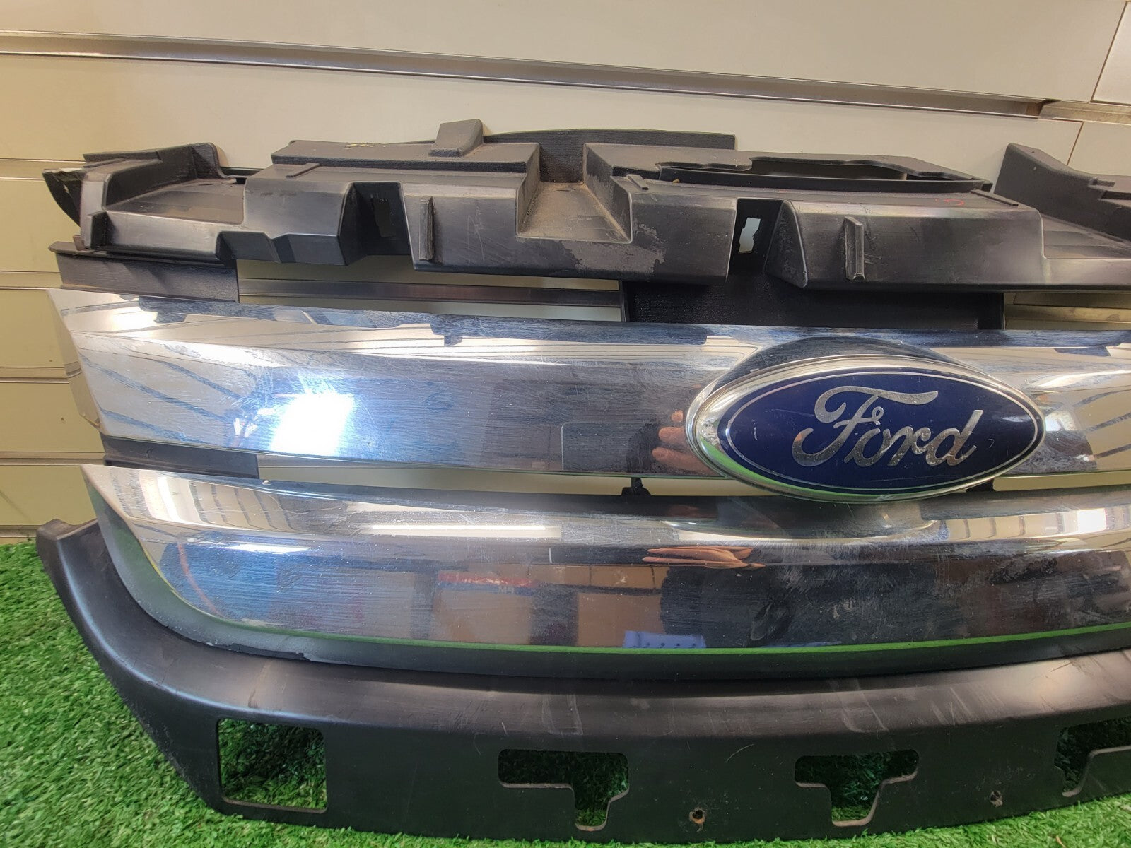 🔥10-12 Ford Fusion Front Upper Grille Chrome Trim Assembly Outer Factory