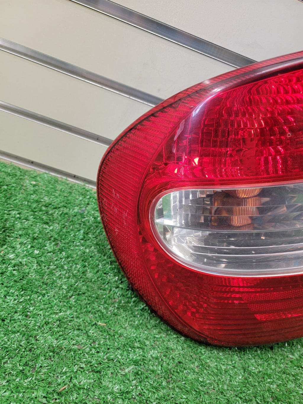 🔥2002-2004 TOYOTA CAMRY LEFT DRIVER TAIL LIGHT LAMP OEM HALOGEN