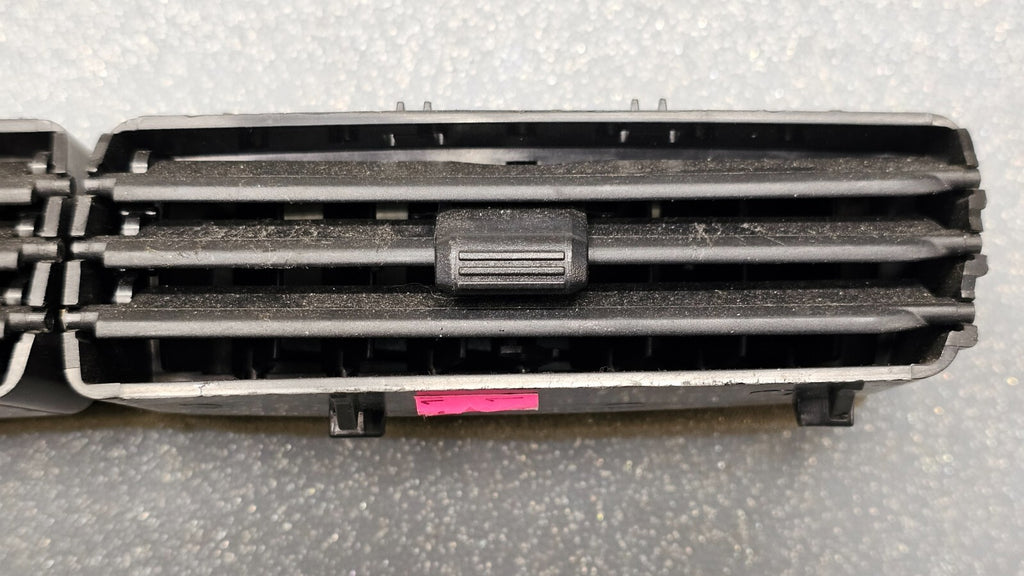 🔥08-11 Ford Focus Front Upper Center Dash Dual Air Vent Bezel Trim Panel Black