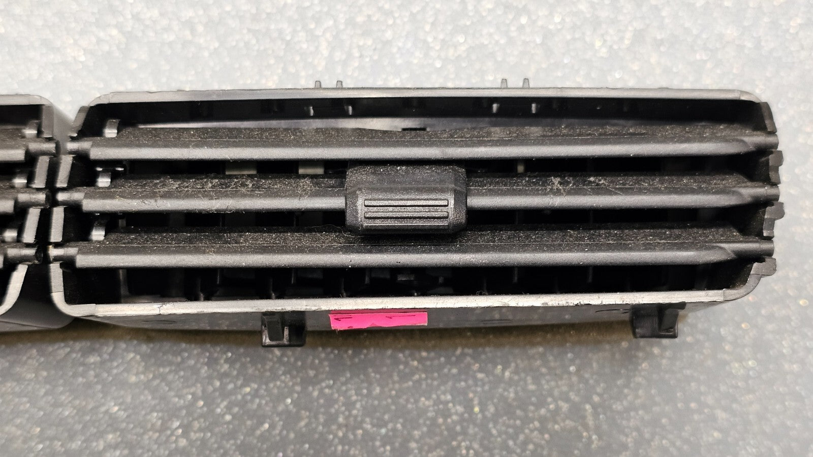 🔥08-11 Ford Focus Front Upper Center Dash Dual Air Vent Bezel Trim Panel Black