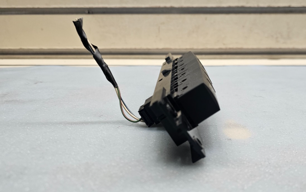 🔥2008-2010 Grand Cherokee Commander Seat Heater Switch