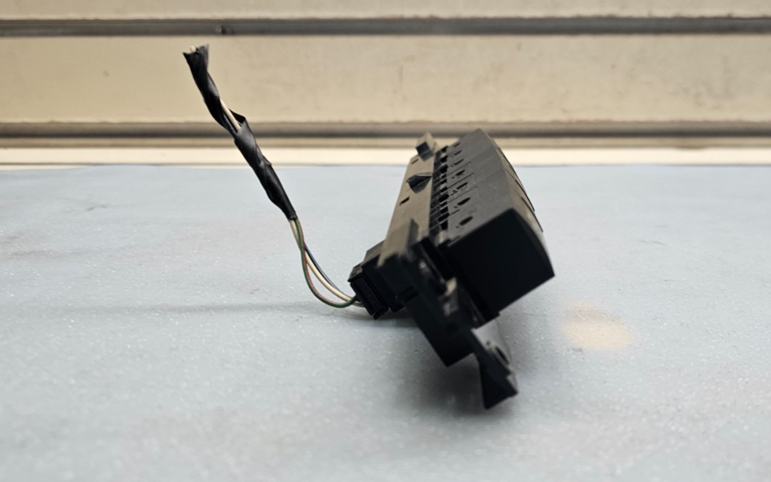 🔥2008-2010 Grand Cherokee Commander Seat Heater Switch
