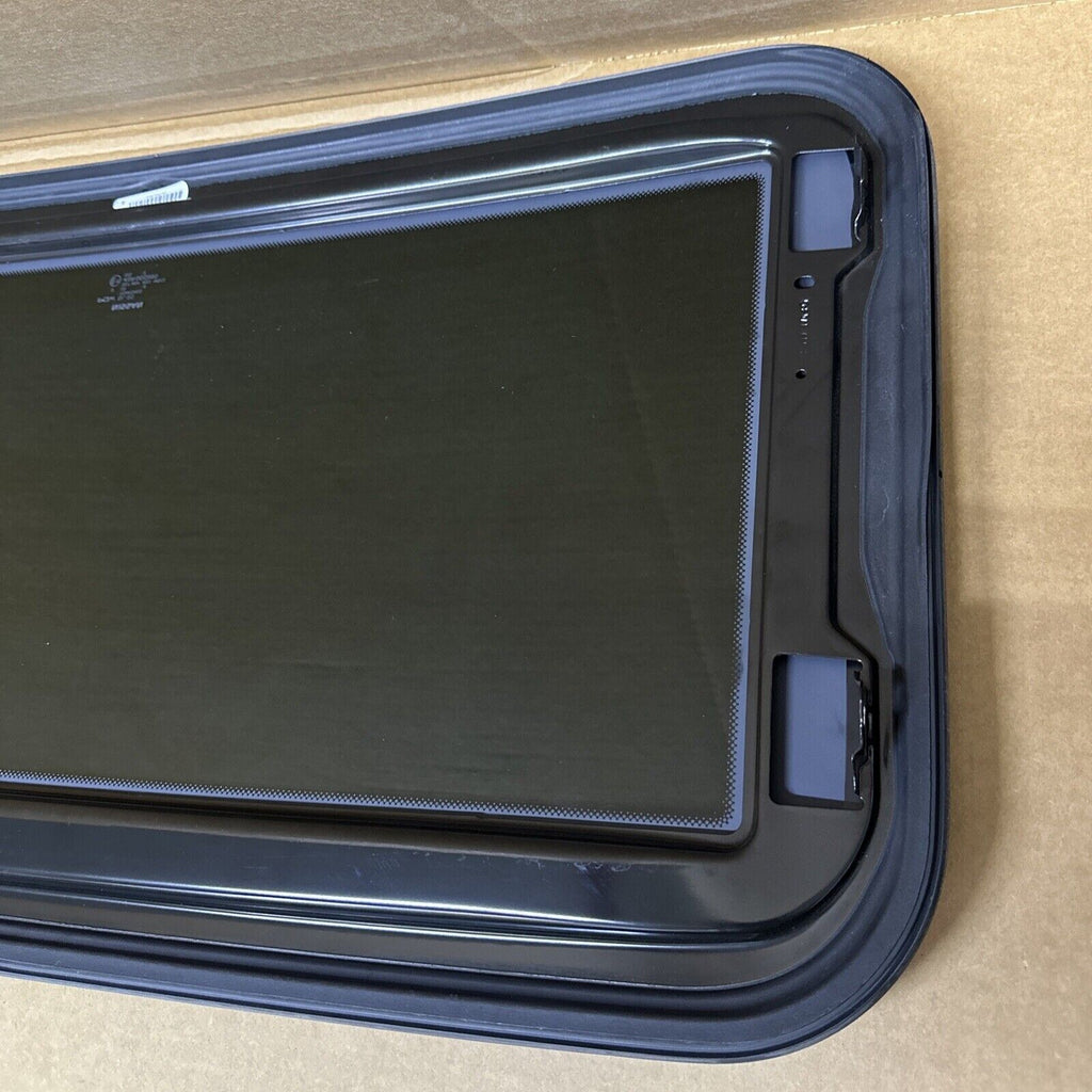 2009-2014 Nissan Maxima Single Sun Roof Moonroof Window Glass Lid Assembly Slide