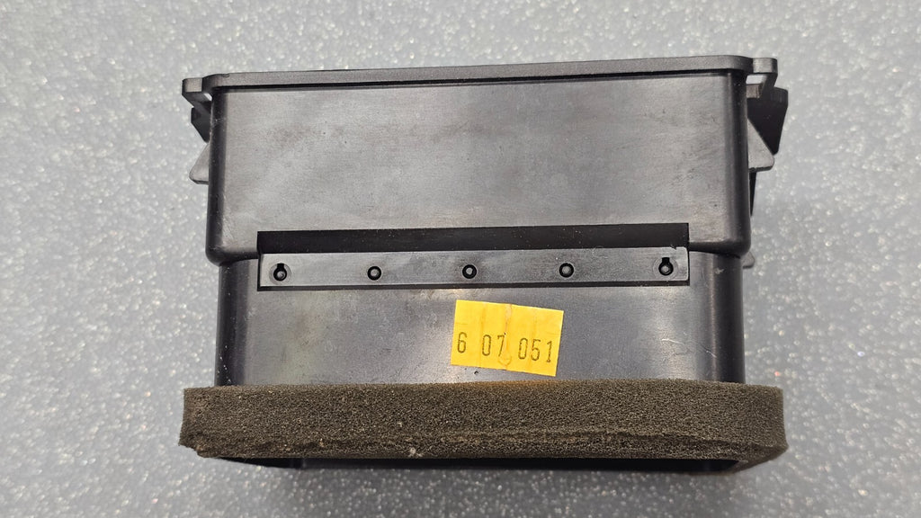 🔥05-07 Ford Five Hundred Sable Dash Left Driver AC A/C Air Vent Heater Panel