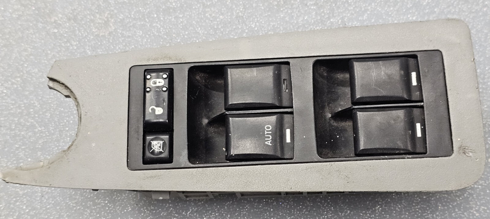🔥07-14 Chrysler 200 patriot Dakota Left Driver Master Window Switch Grey