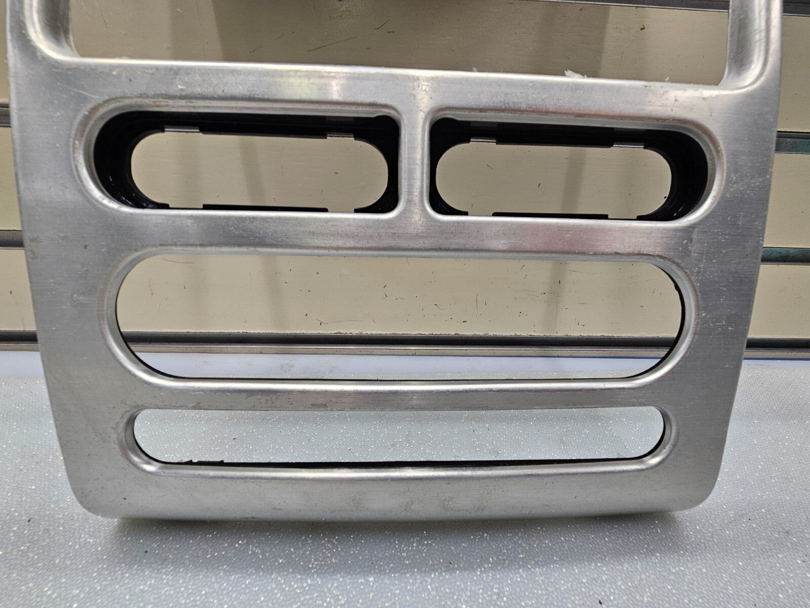 🔥07-10Ford Edge Center Dash Bezel Radio Storage Climate Control Assembly SILVER