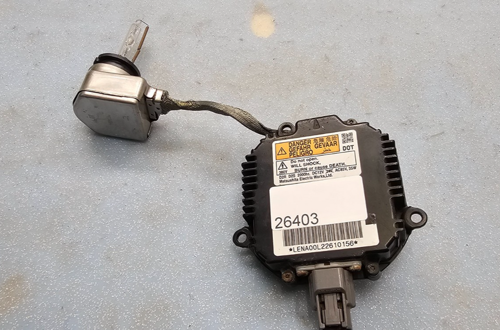 🔥03-07 NISSAN MAXIMA MURANO 350Z Control Unit-XENON Head Lamp BLACK
