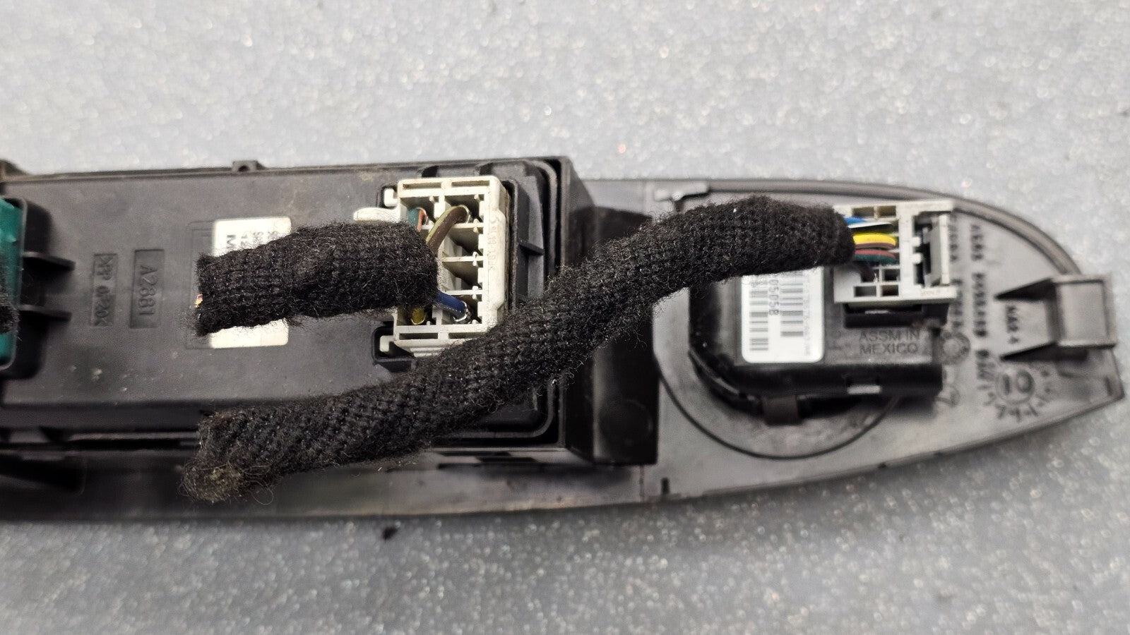 🔥06-09 Fusion Explorer Milan Left Driver Master Power Window Switch Black