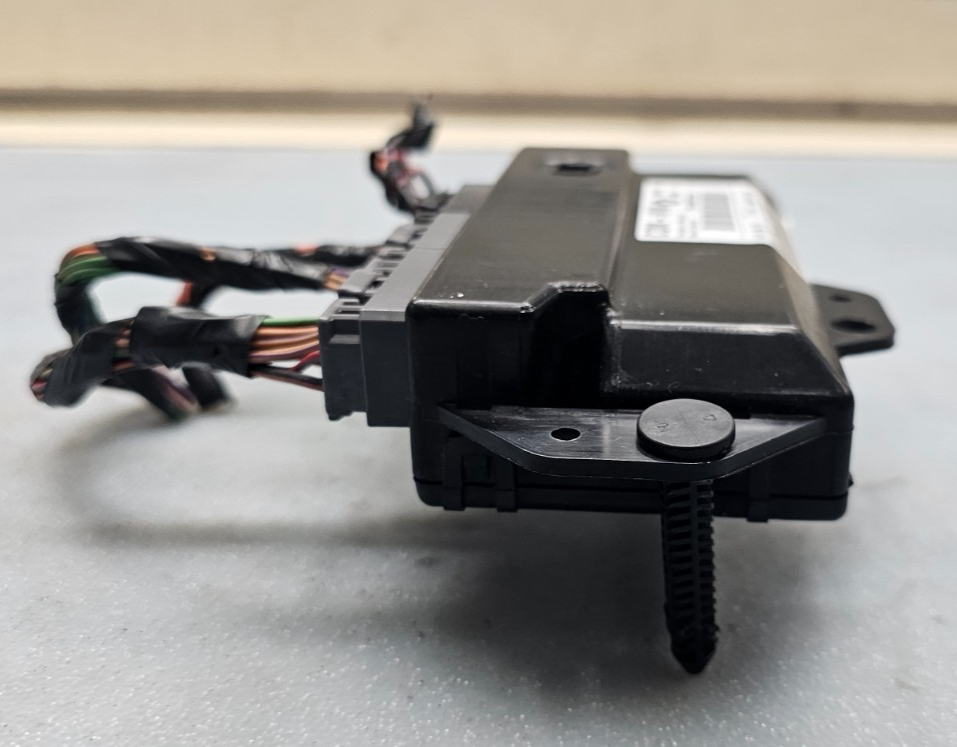 🔥05-10 CHRYSLER 300 Charger magnum  FRONT DOOR WINDOW CONTROL MODULE MEMORY