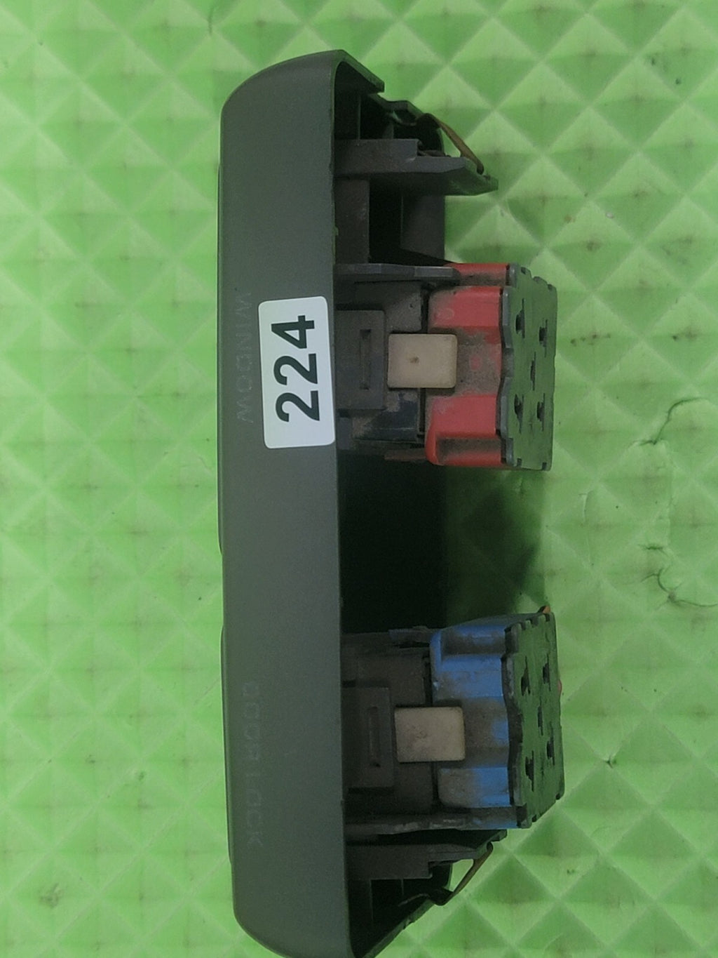 🔥94-96 DODGE DAKOTA 3.9 AT RIGHT FRONT WINDOW DOOR LOCK SWITCH Warranty GRAY