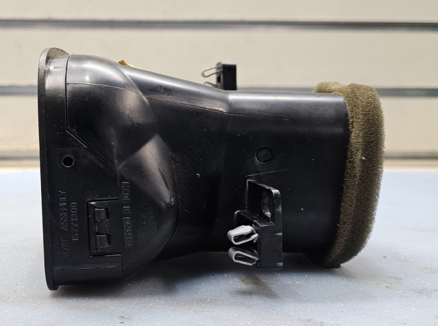 🔥99-06 Silverado Tahoe Dash Left Driver Air Vent A/C AC HVAC Heater Black