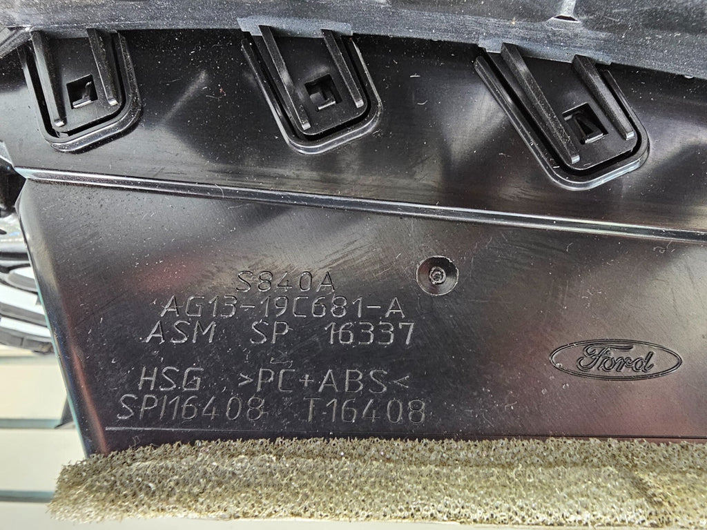 🔥2010-2012 FORD TAURUS CENTER DASH RADIO SURROUND BEZEL TRIM PANEL GRAY OEM