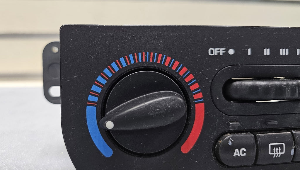 🔥00-02 Saturn S-Series Dash A/C Heater Climate Temperature Control Conditioner