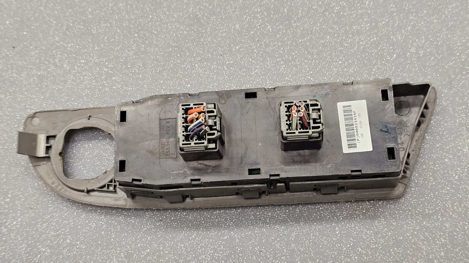 04-06 Charger Magnum Durango Dakota Left Driver Master Power Window Switch Gray