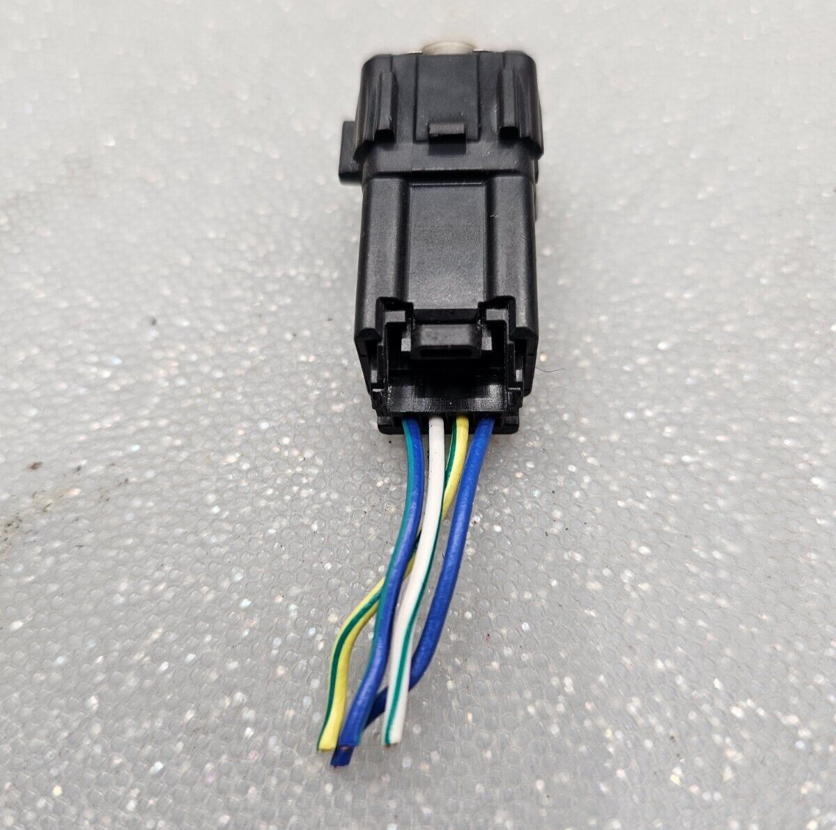 🔥2008-2015 FORD ESCAPE AUDIO AUX AUXILIARY INPUT PORT JACK/FE ASSEMBLY