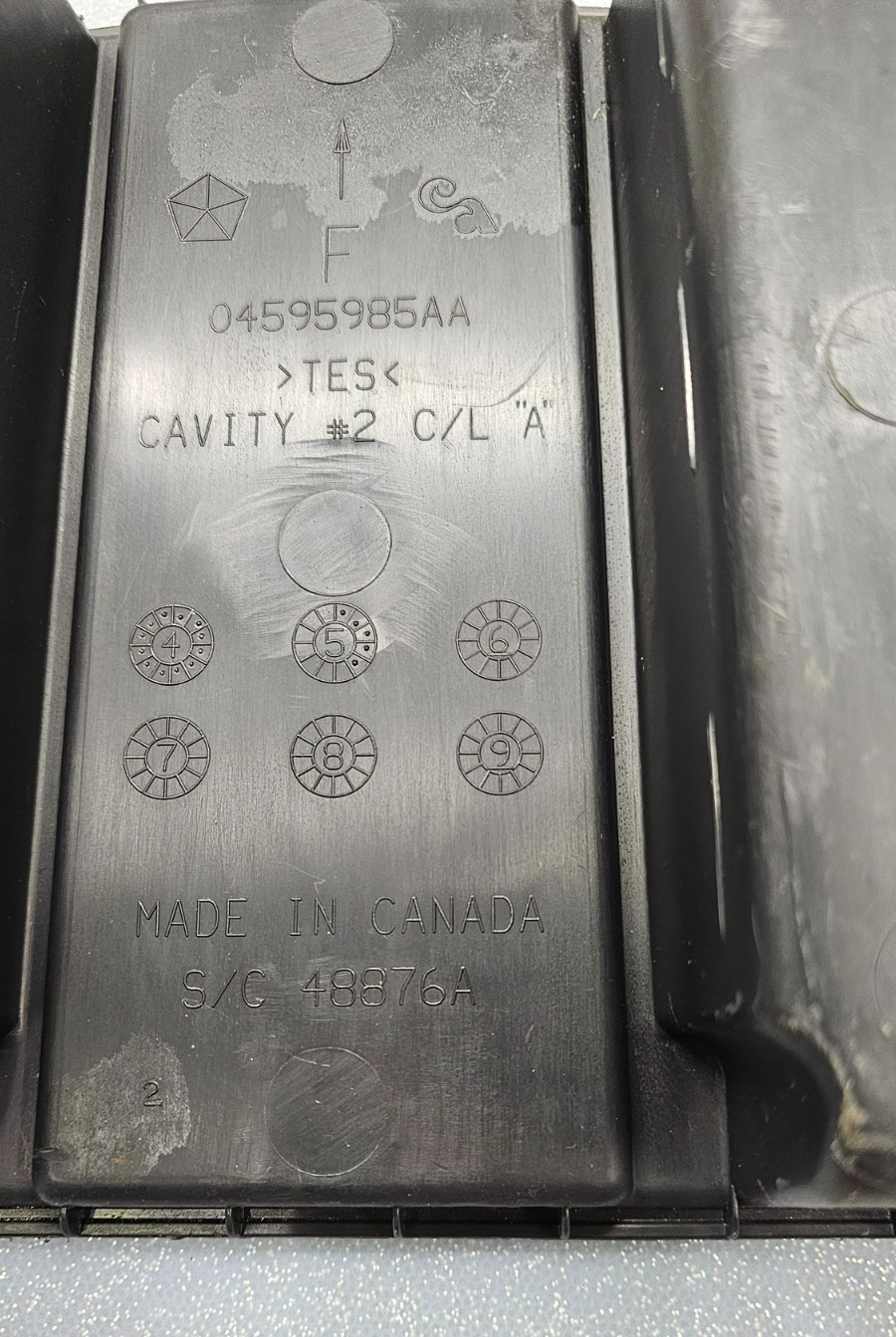 🔥05-07 Chrysler 300 Center Console Storage Tray Insert Mat Black OEM