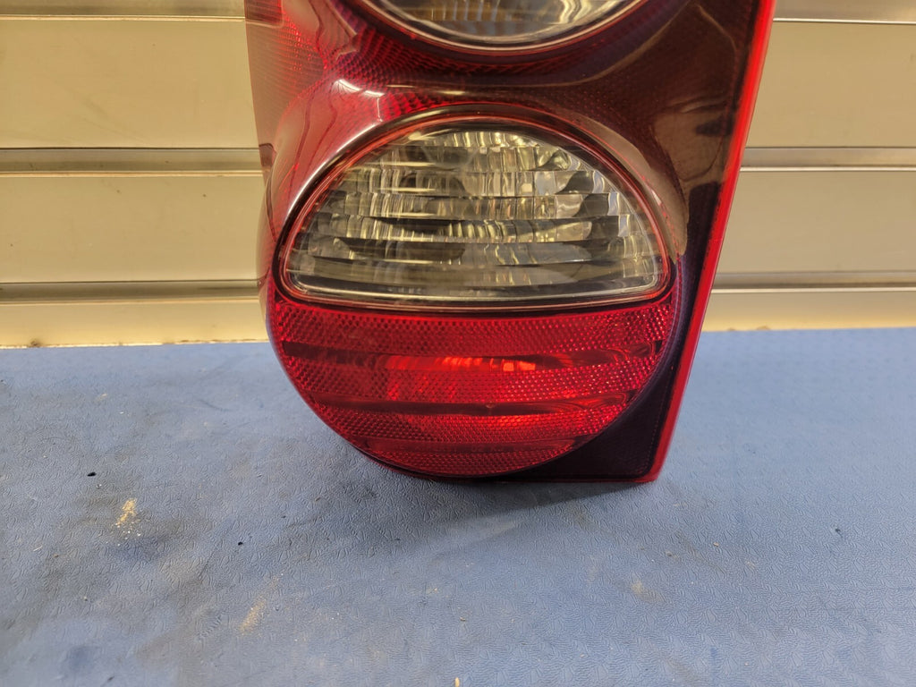 🔥05-07 Jeep Liberty Left Driver Side Tail Light Assembly Chrome Fits OEM