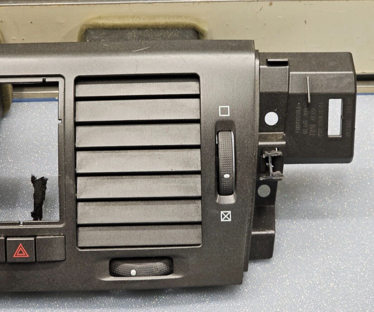 🔥06-11 Cadillac DTS Front Dash Center Air Vent Heater Bezel Conditioning Black