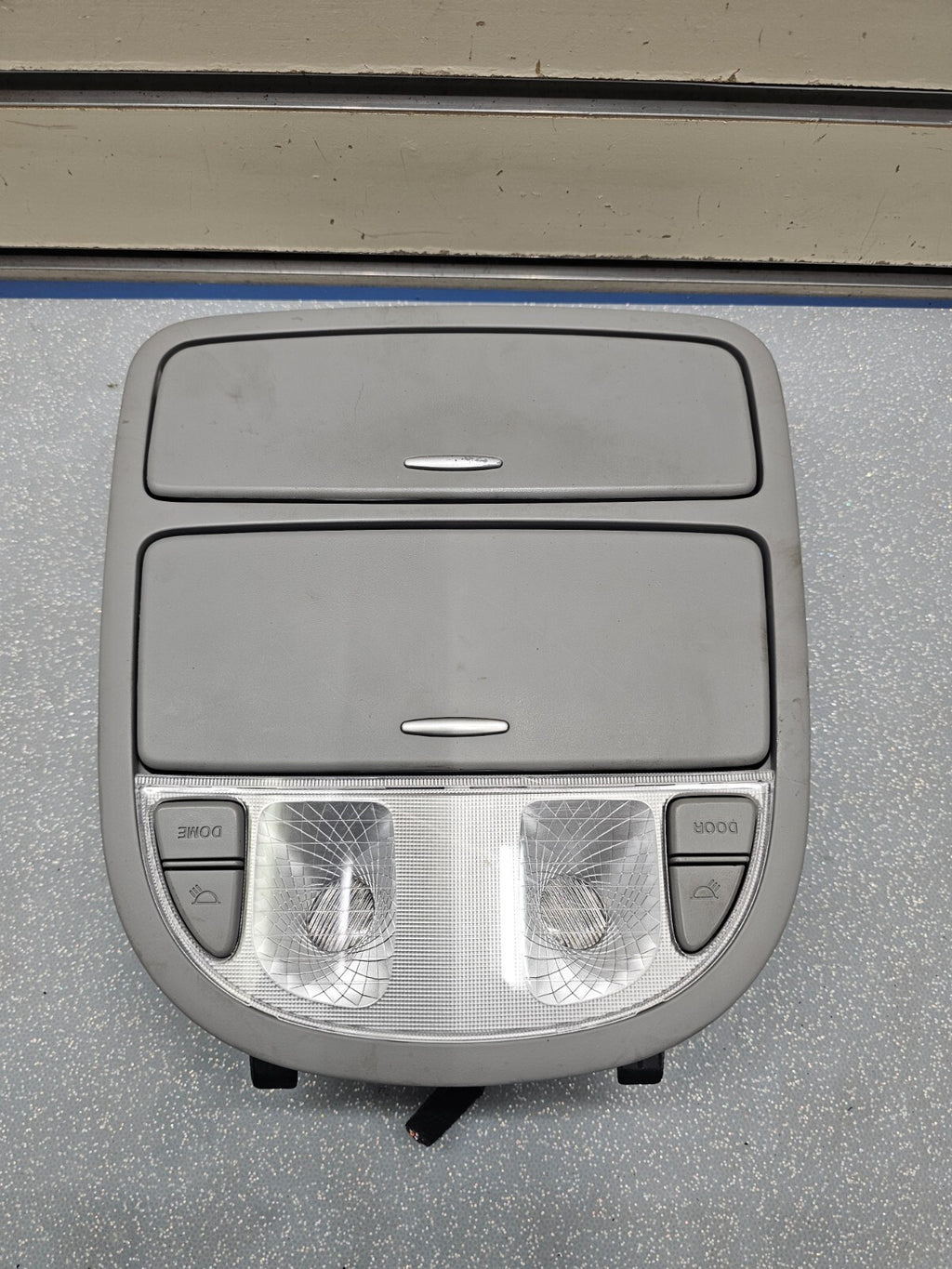 07-12 HYUNDAI SANTA FE FRONT OVER HEAD CONSOLE MAP LIGHT LAMP W/O SUN ROOF DOME