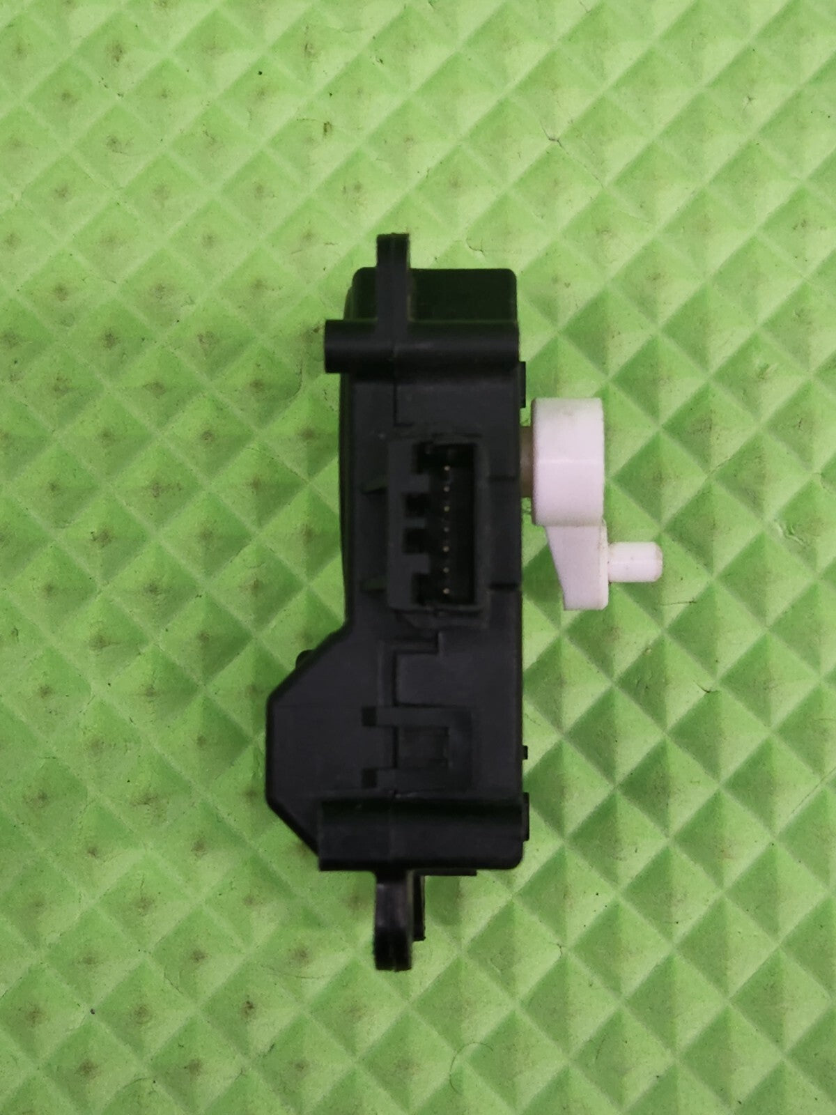 2005-2010 HONDA ODYSSEY A/C HEATER BLEND DOOR ACTUATOR OEM BLACK