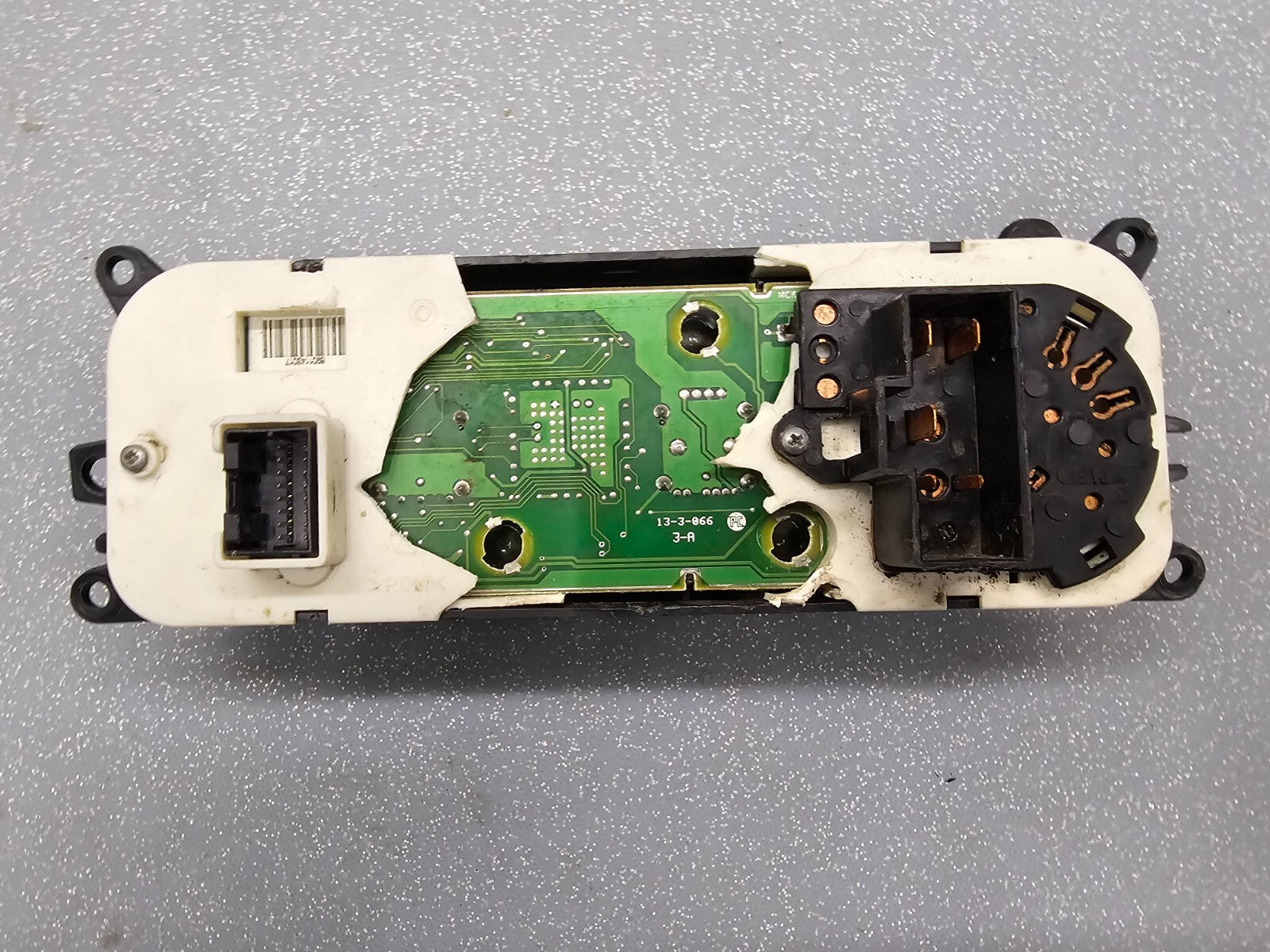🔥02-05 Dodge RAM Dash A/C Heater Climate Temperature Control Conditioner Unit