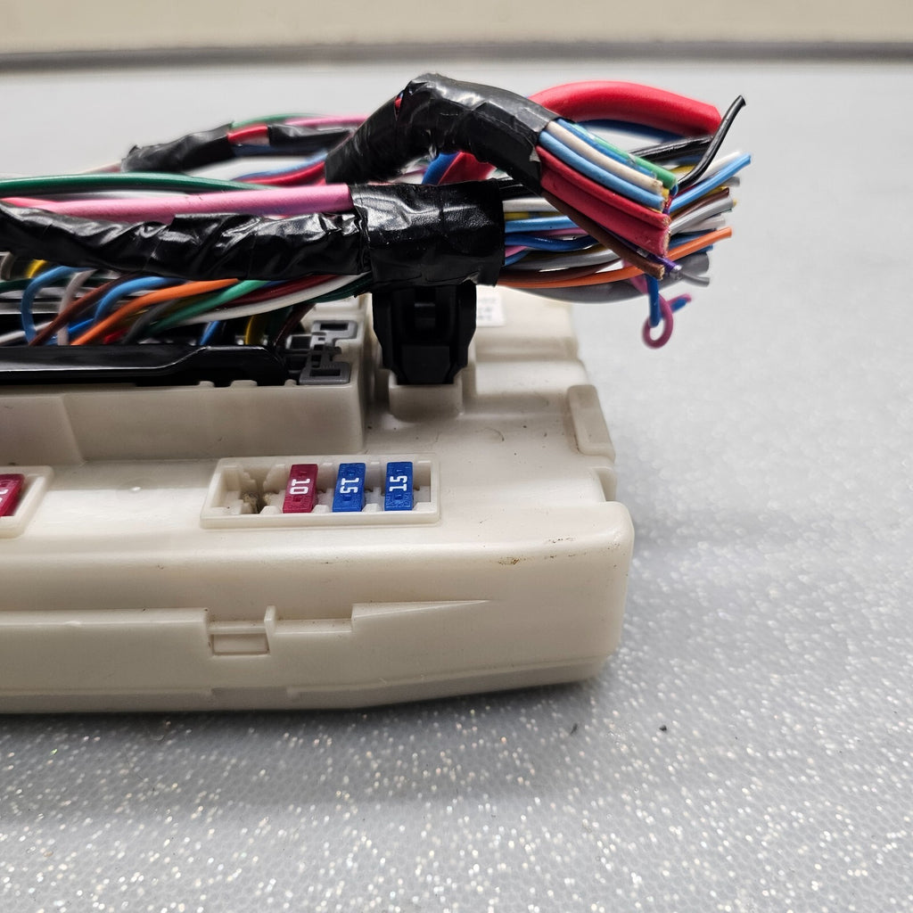 09-14 Maxima 9-13 Altima 9-14 Murano Engine Fuse Box Relay Module Controller USM