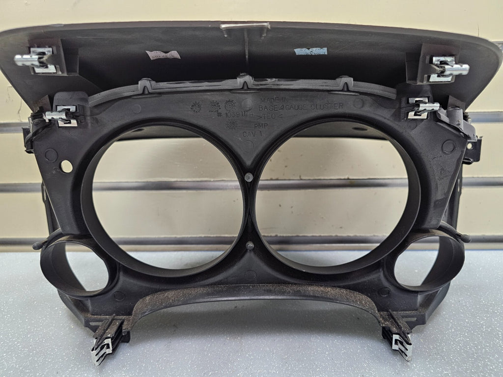 07-13 CHEVY SILVERADO DASH SPEEDO INSTRUMENT GAUGE CLUSTER BEZEL GRAY/BLACK C21