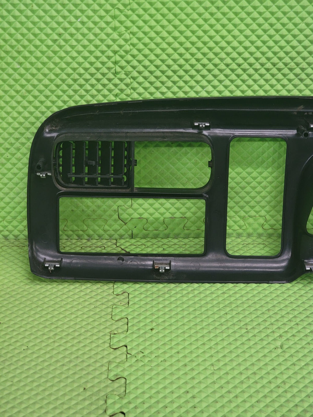🔥98 - 00 Dodge Dakota & Durango Dash Trim Radio Gauge Cluster Bezel black C30