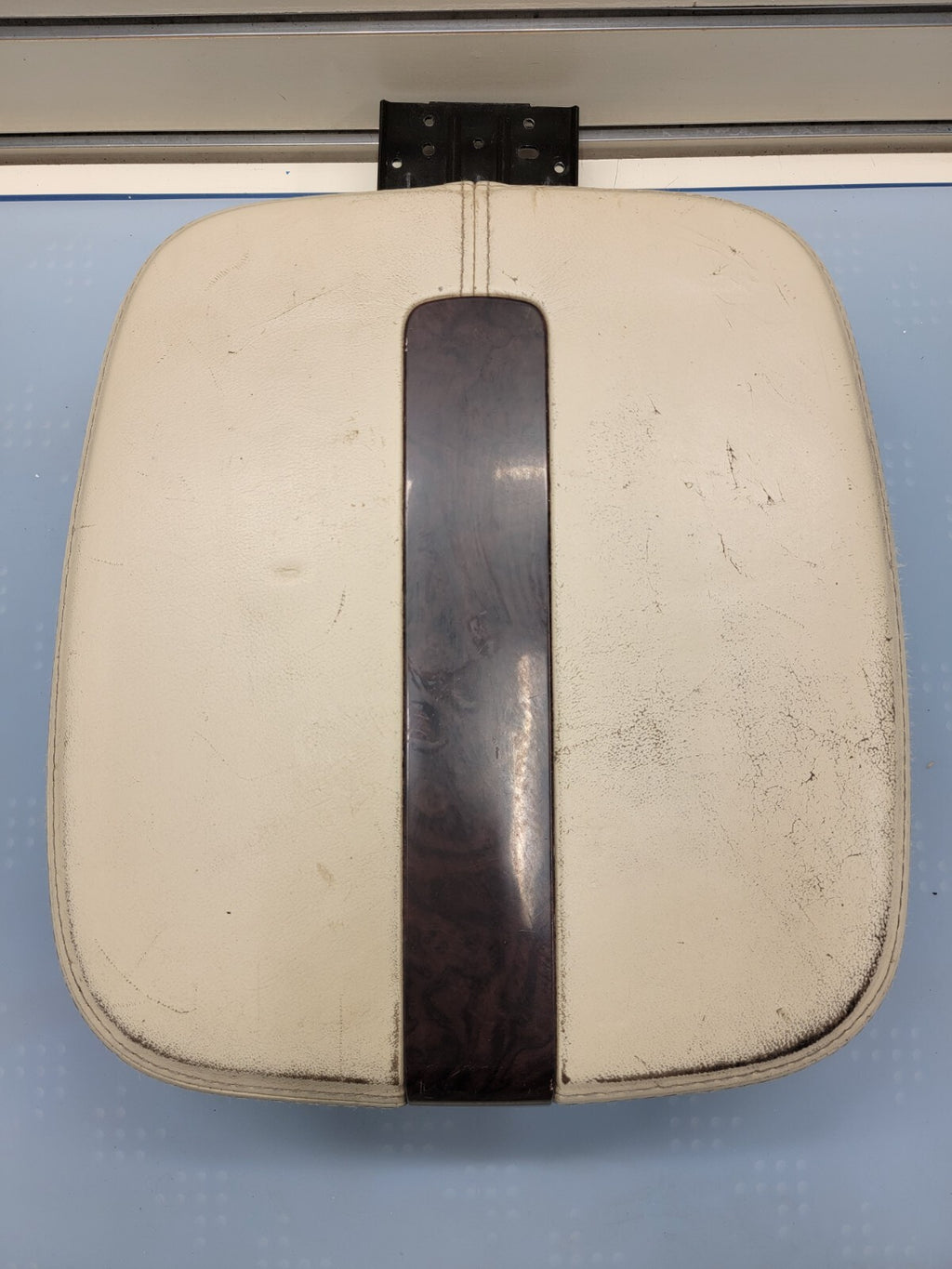🔥07-13 Chevy Tahoe, Suburban, Yukon Leather Console Lid Armrest Cover TAN JS5