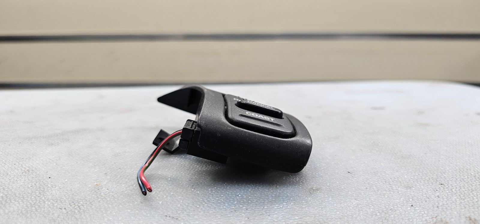🔥99-04 JEEP GRAND CHEROKEE CRUISE RIGHT STEERING WHEEL CONTROL PUSH BUTTON