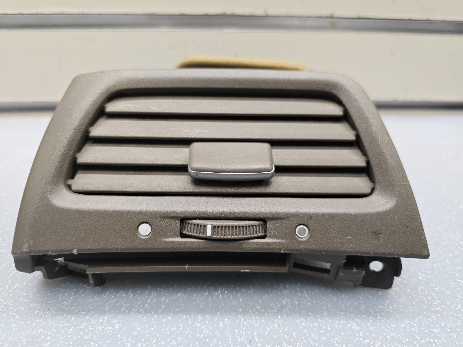 🔥08-12 Honda Accord Left Front Driver Side Dash AC Air Vent DARK TAN OEM