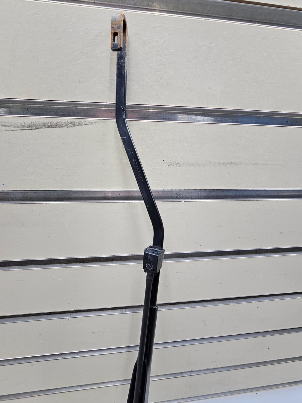 🔥2004-2008 Chevrolet Malibu Left driver Side Windshield Wiper Arm OEM