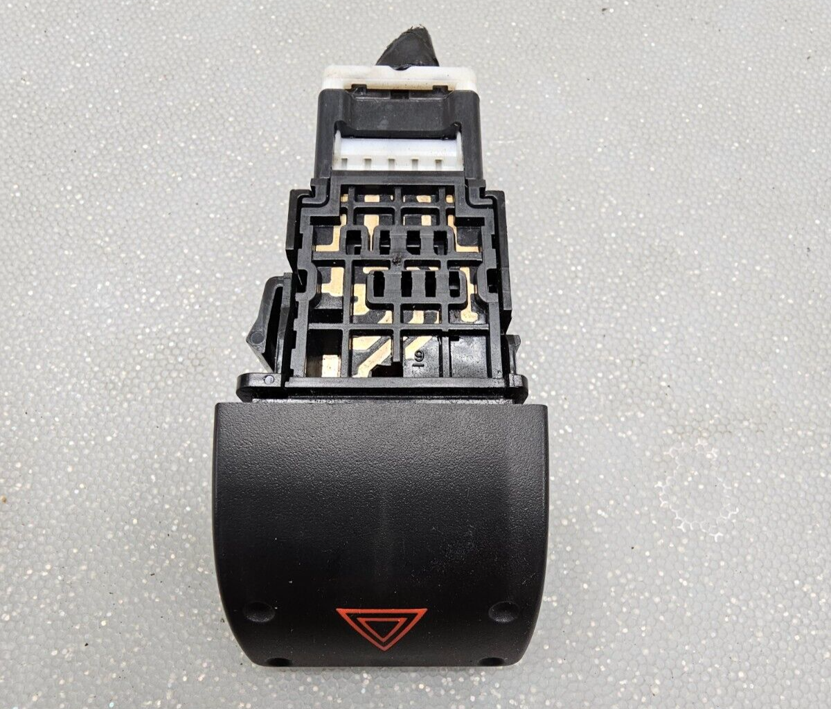 🔥02-04 Nissan Xterra Frontier hazard emergency light switch Niles