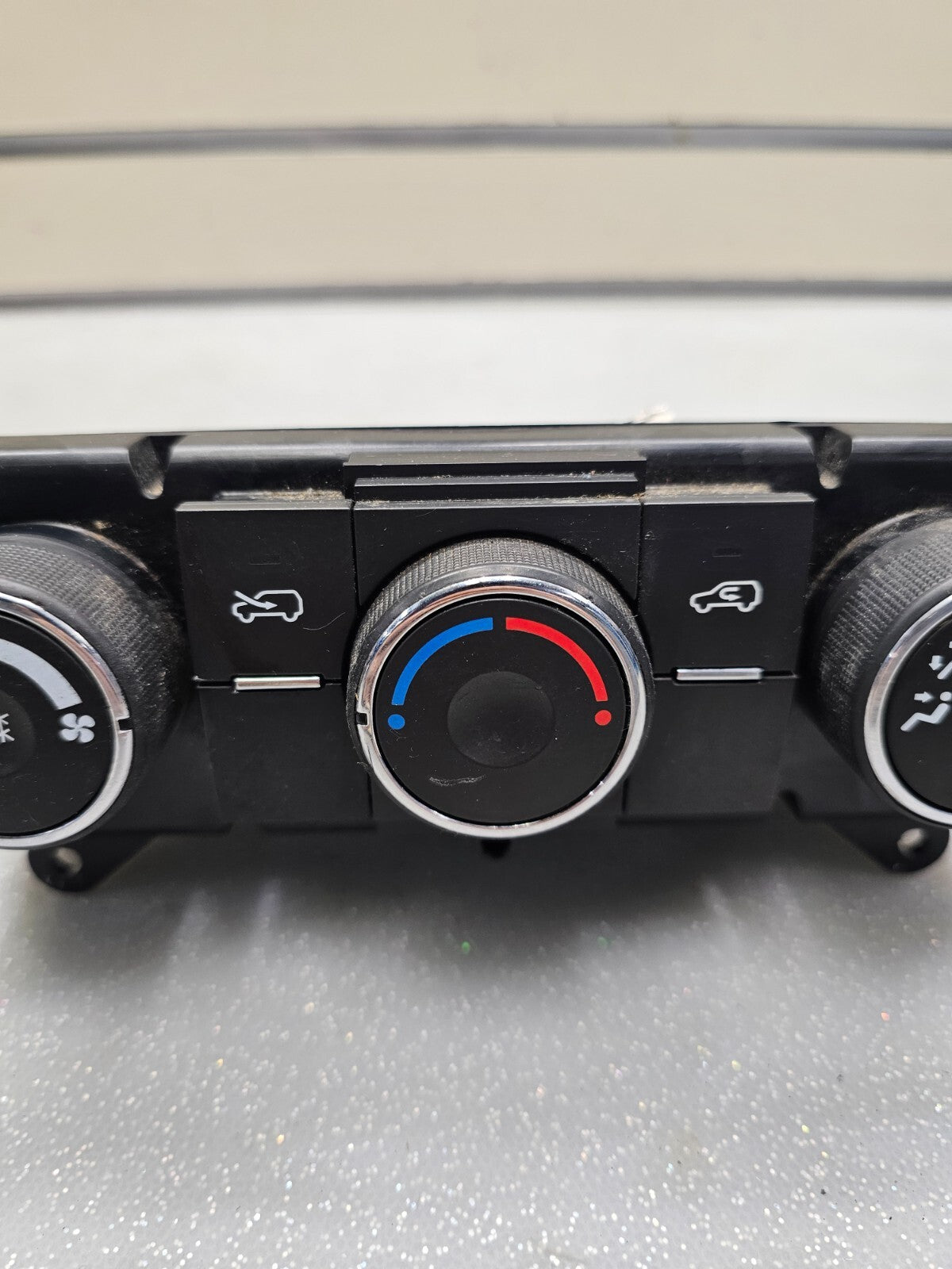 🔥07-09 CHEVY EQUINOX DASH CENTER AC HEATER CLIMATE TEMPERATURE CONTROL UNIT OEM