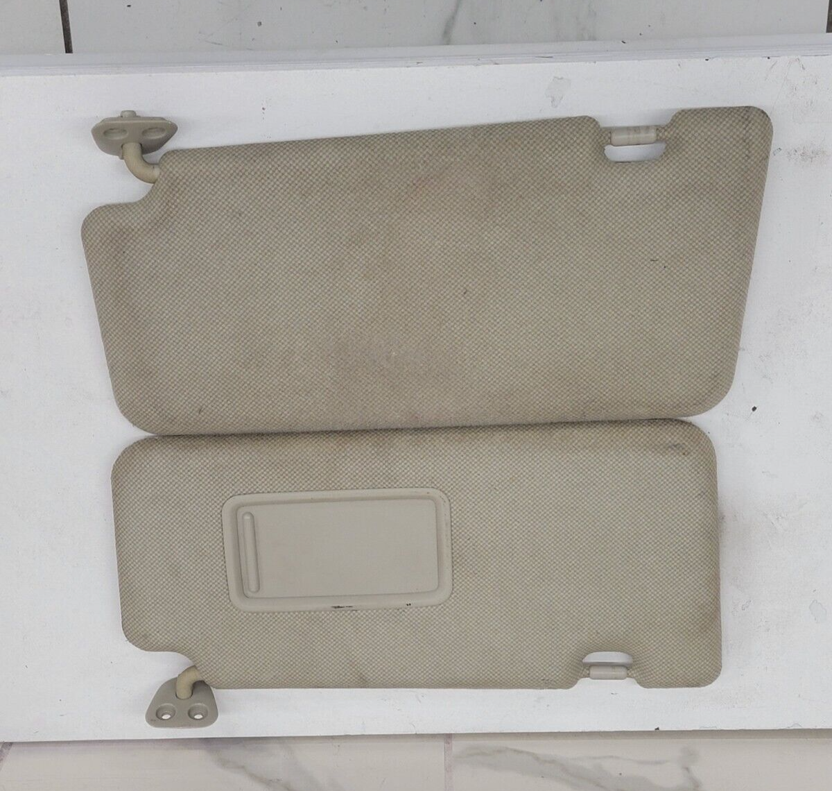 🔥2007-2012 Nissan Versa Sun Visor sunvisor  driver & passenger set LIGHT GRAY