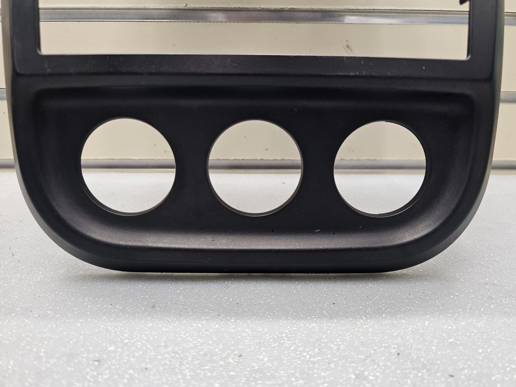 10-16 Compass Patriot Center Dash Radio Climate Trim Surround Bezel Panel BLACK